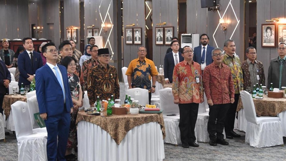 Rahasia Sukses Digitalisasi Desa Indonesia: Kerja Sama Rahasia dengan Raksasa Asia!
