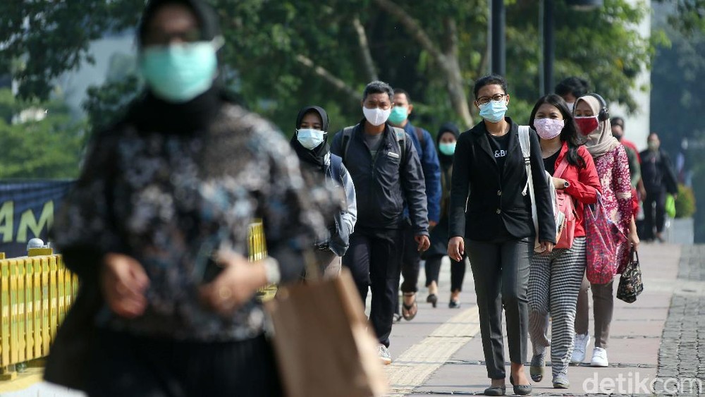 Terungkap! Fakta Pahit Produktivitas Pekerja RI: Jauh Tertinggal dari Malaysia & Singapura, Eks Bos BI Sebut Ini 'Jurang Peradaban'!