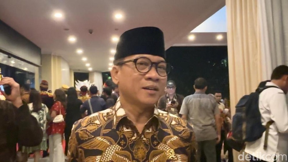 Bocoran Eksklusif: Menteri Yandri Gandeng 10 Asosiasi Desa! Koperasi Merah Putih Siap Ubah Nasib Desa, Dana Desa Jadi Kunci Utama?