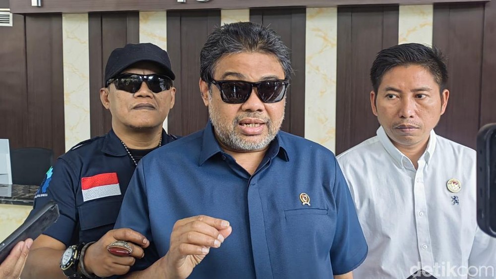 Geger Ekonomi Jateng! Nyaris 1.500 Buruh Garmen Terancam PHK Massal, Said Iqbal Siap Turun Gunung Cari Solusi!