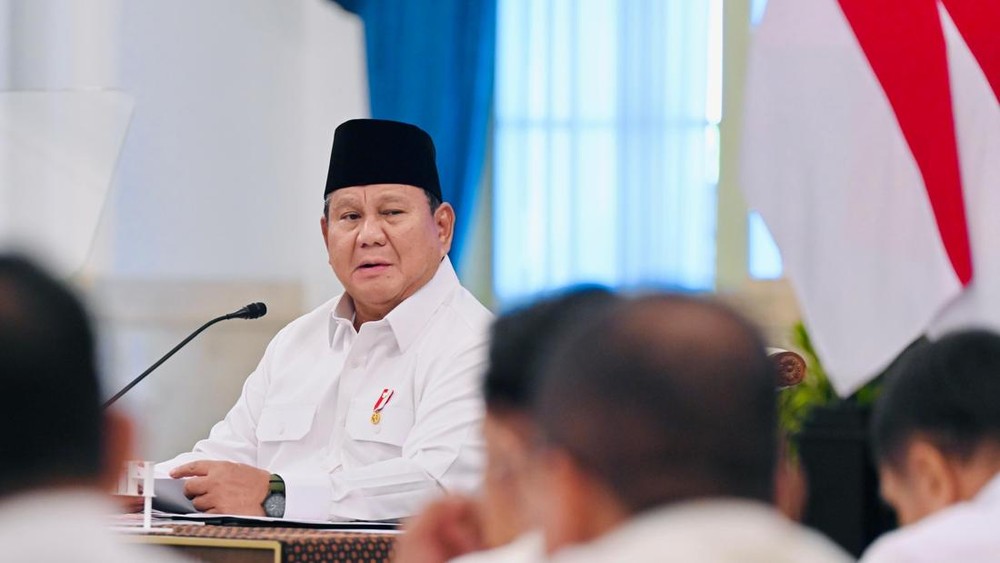 TERBONGKAR! Fakta Mengejutkan Bansos: Rakyat Miskin Dipaksa Bayar Rp150 Ribu Demi Haknya! Prabowo Murka, Siapkan Revolusi Digital dan Integrasi Data Nasional untuk Indonesia Tanpa Kemiskinan Ekstrem!