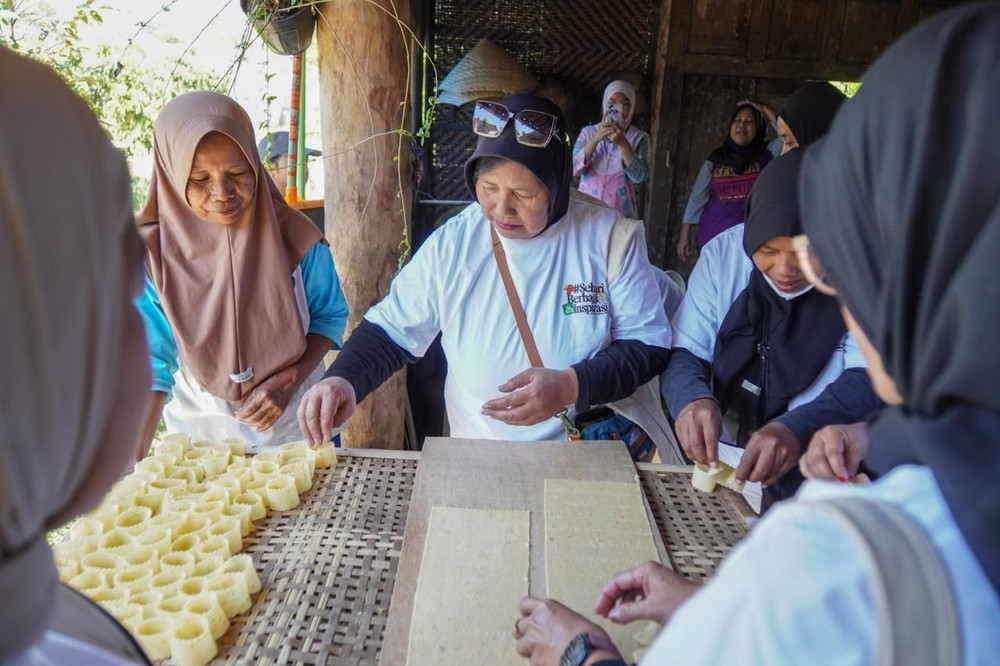 Terungkap! Bukan Sekadar Modal, PNM Punya 'Senjata Rahasia' Bikin Pengusaha Ultra Mikro Melejit, Omzet Melesat Lewat Cara Tak Terduga!