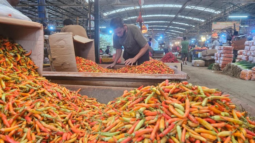 Siap-siap Dapur Bergejolak! Harga Cabai Rawit Merah Diprediksi Melejit Hingga Rp 120 Ribu, Apa yang Sebenarnya Terjadi?