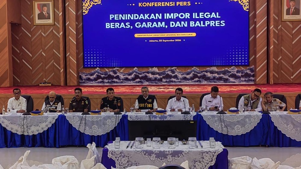 Rahasia di Balik Gelombang Baju Bekas Ilegal yang Tak Pernah Surut: Kepala Bea Cukai Ungkap Tiga Faktor Utama, Salah Satunya Bikin Geleng-Geleng Kepala!